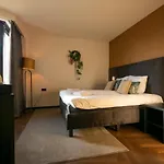 Lowietje - Keukenhof - Free Parking 4* Лиссе