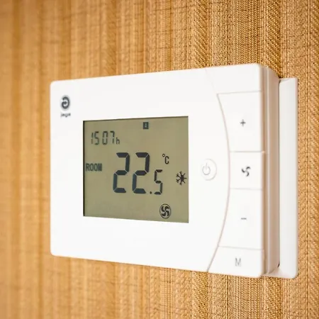 Hotell Lowietje - Keukenhof - Free Parking Lisse