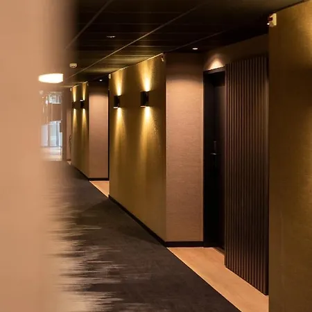 Hotell Lowietje - Keukenhof - Free Parking Lisse