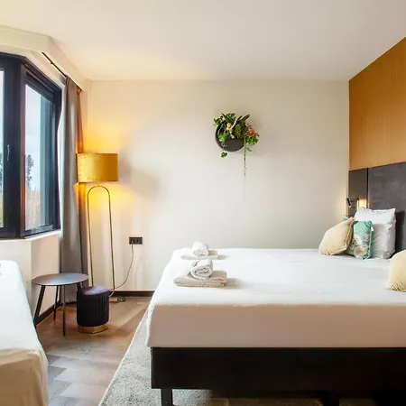 Lowietje - Keukenhof - Free Parking Hotel Lisse