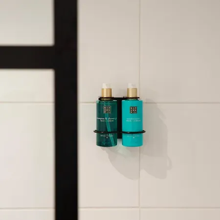 Lowietje - Keukenhof - Free Parking מלון