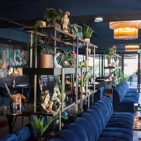 Lowietje - Keukenhof - Free Parking 4*