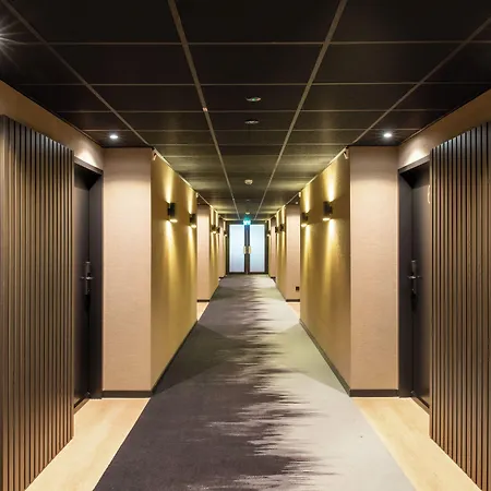 Lowietje - Keukenhof - Free Parking 4*