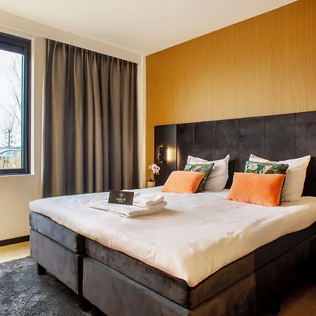 Lowietje - Keukenhof - Free Parking Hotel Lisse