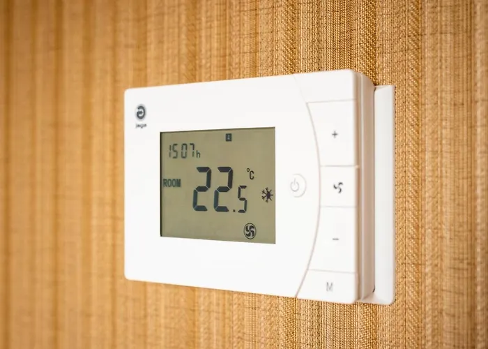 Hotel Lowietje - Keukenhof - Free Parking Lisse