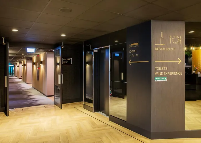 Lowietje - Keukenhof - Free Parking 4*