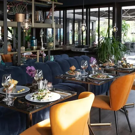 Hotel Lowietje - Keukenhof 4*