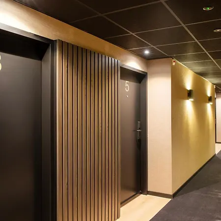 Ξενοδοχείο Lowietje - Keukenhof - Free Parking 4*