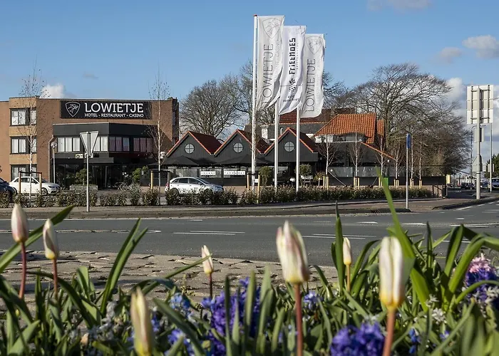 Hotel Lowietje - Keukenhof - Free Parking