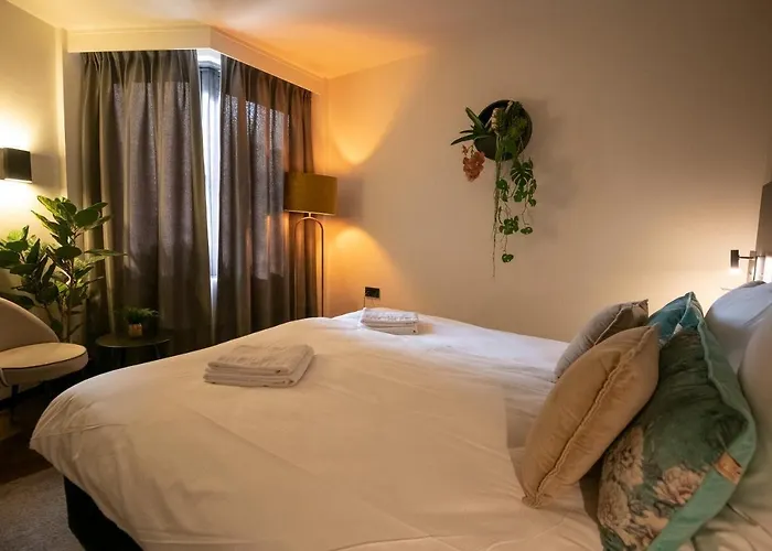 Hotel Lowietje - Keukenhof - Free Parking Lisse